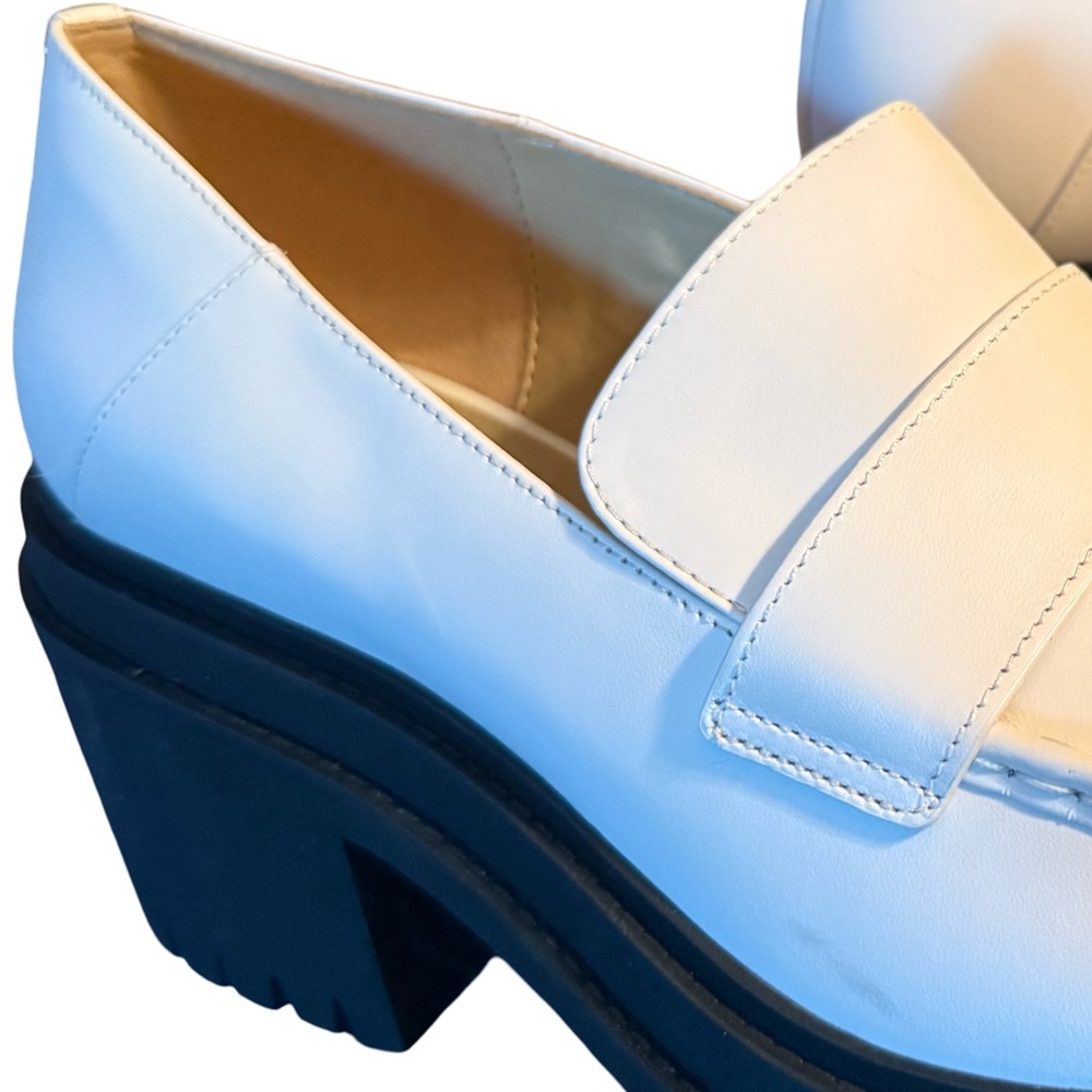 Michael Kors NWT Sz 9.5 Elegant White Leather Rocco Heeled Women's Loafers (120) - Picture 5 of 14